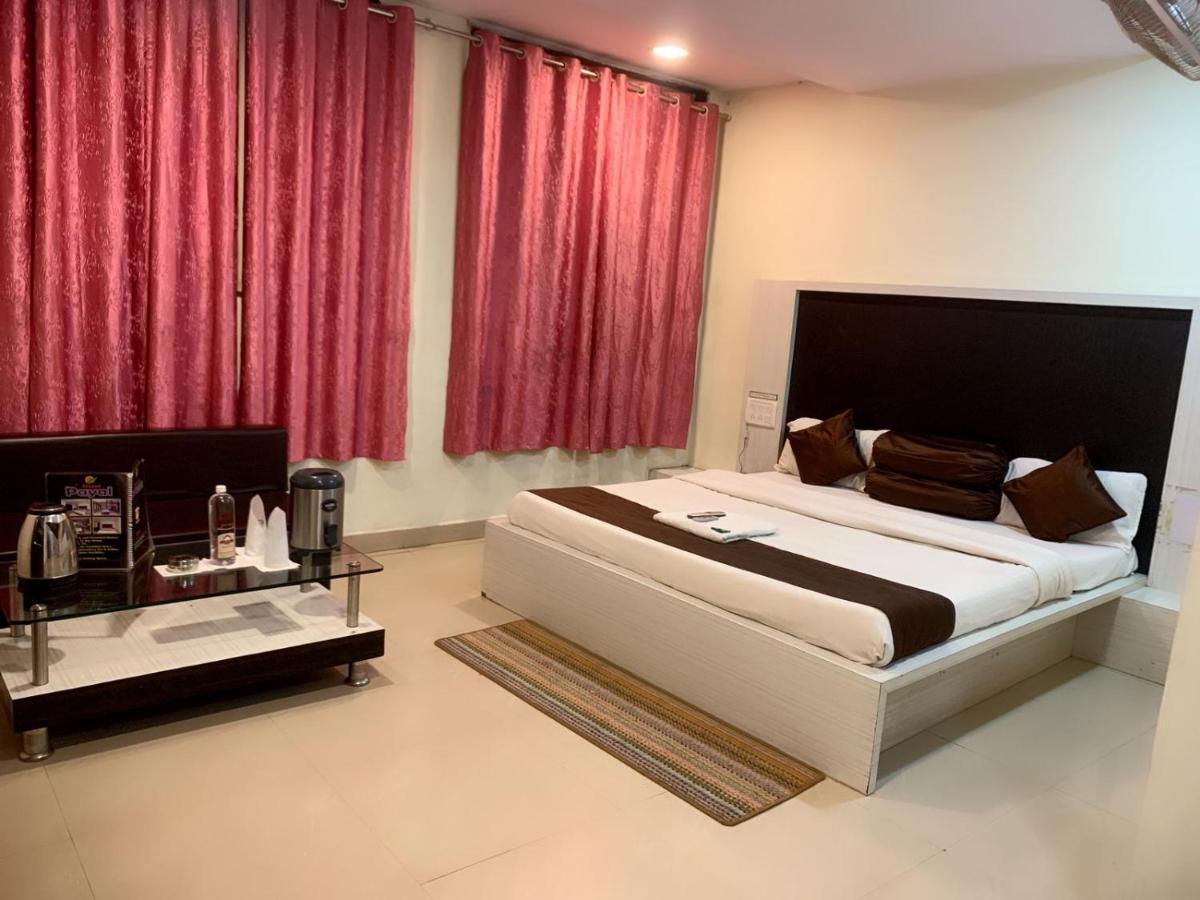 Hotel Payal & Restaurent Pachmarhi Exterior photo